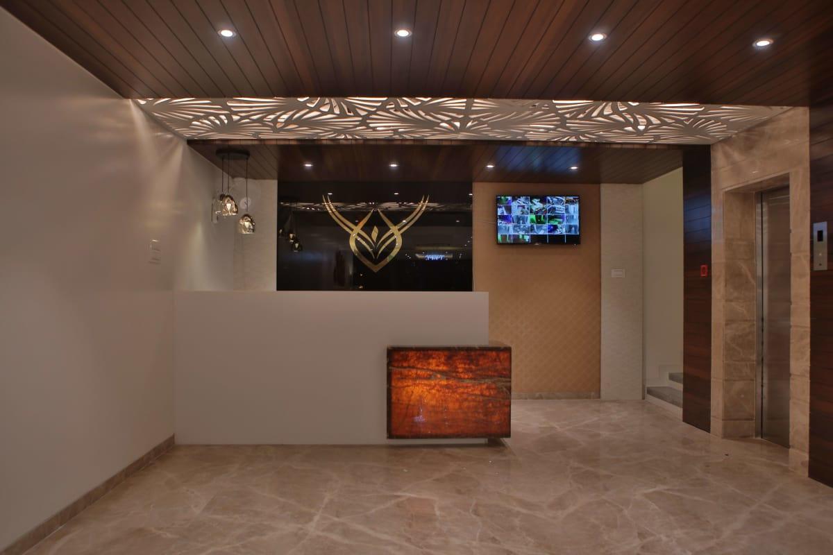 Hotel K P Pride Jālgaon Екстериор снимка